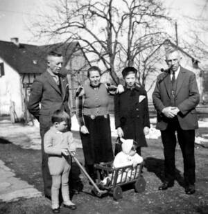 Drei Generationen der Familie Dennebaum 1941