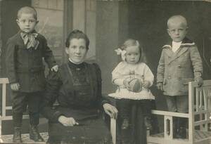 Familie Adam Deenebaum, er selbst im Krieg, 1914